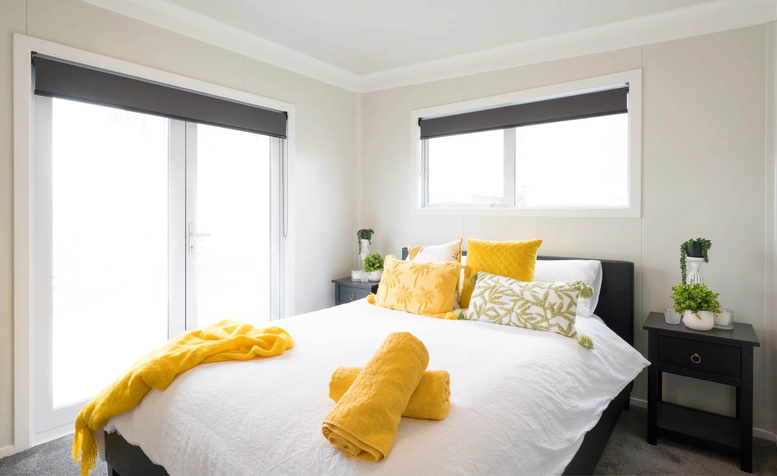 Little Home - CURTIS - 2 Bedrooms